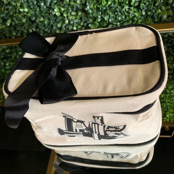 Hallmart Collectibles Canvas Cosmetics Bag | NEW | Makeup Bag - Picture 4 of 6